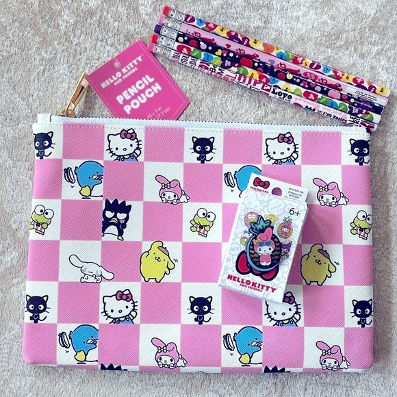 Brand New Hello Kitty Checkered Pink & White Large Zippered Pouch, Pin & Pencils - Picture 1 of 16